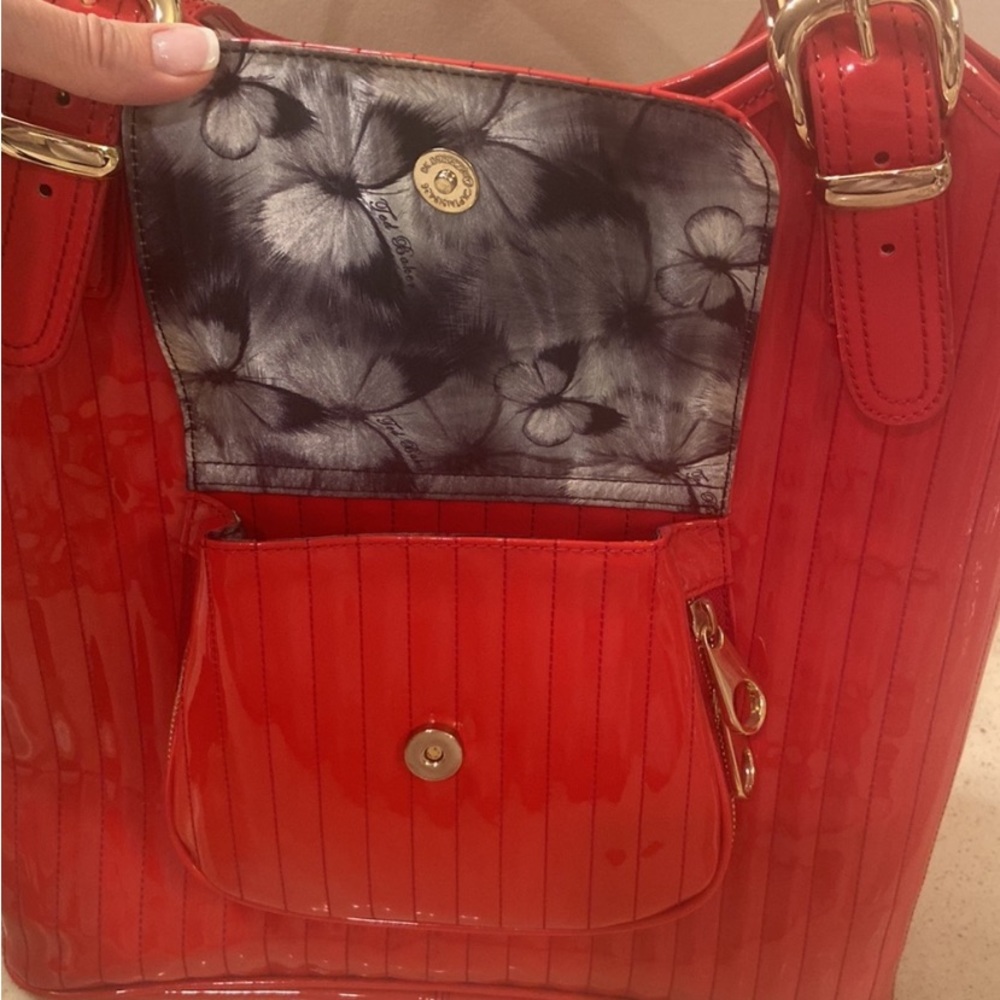 Ted Baker Quilted Patent Tote - Picture 7 of 11